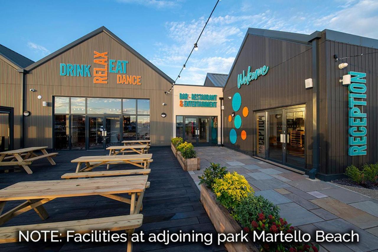 2Br-Sleeps6-Wifi-Freeparking-Holidaypark Clacton-on-Sea Exteriér fotografie
